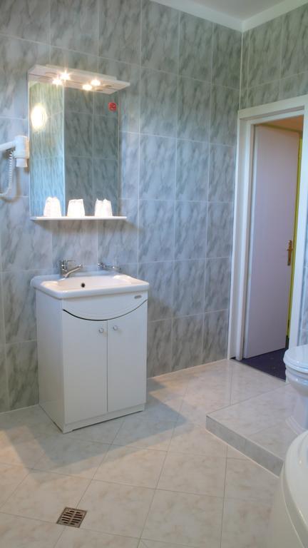 פויאנה ברשוב Hotel Ruia חדר תמונה