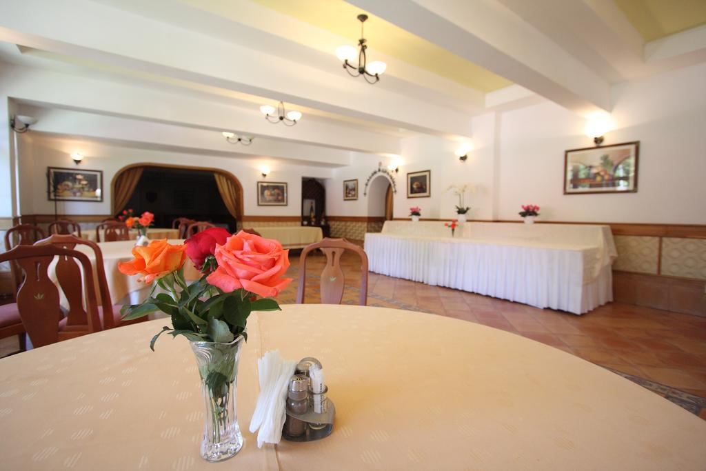 פויאנה ברשוב Hotel Ruia מראה חיצוני תמונה